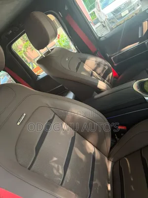 New Mercedes-Benz G-Class 2025 Silver