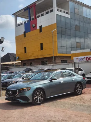 New Mercedes-Benz E350 2024 Green