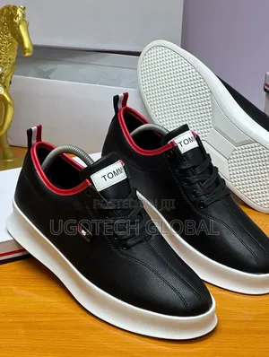 Quality Tommy Sneakers