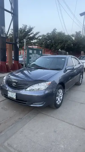 Toyota Camry 2004 Blue
