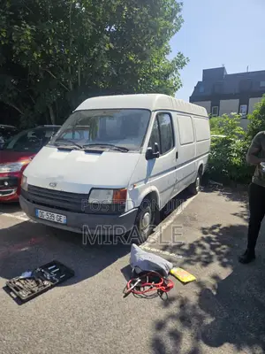 Ford Transit 1999 White