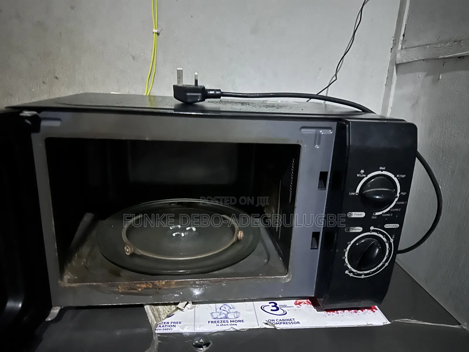 Midea 20L Microwave