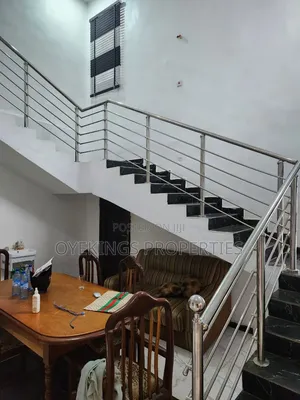 5bdrm Duplex in Ireakari Estate, Oluyole for sale