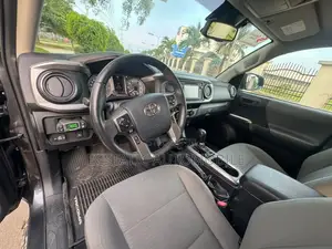 Toyota Tacoma TRD Off Road 2018 Gray