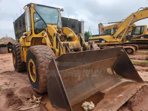 966C Wheel Loader Heavy Duty