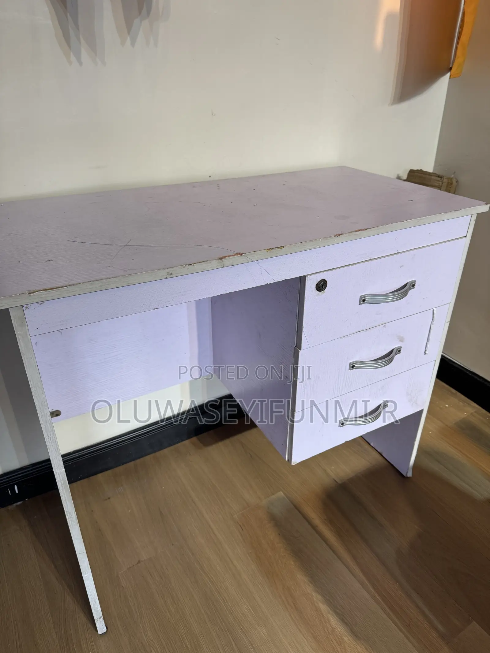 Office Desk