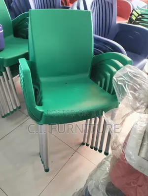 Quality Four Leg Plastic Chairs With Lron Leg