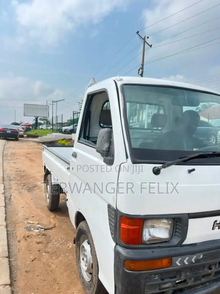 Jet Mover 2010 White