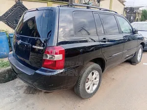 Toyota Highlander 2024 Black