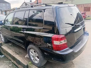 Toyota Highlander 2024 Black