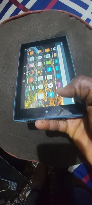 Amazon Fire HD 8 (2020) 16 GB Blue