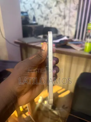 Apple iPhone 12 64 GB White