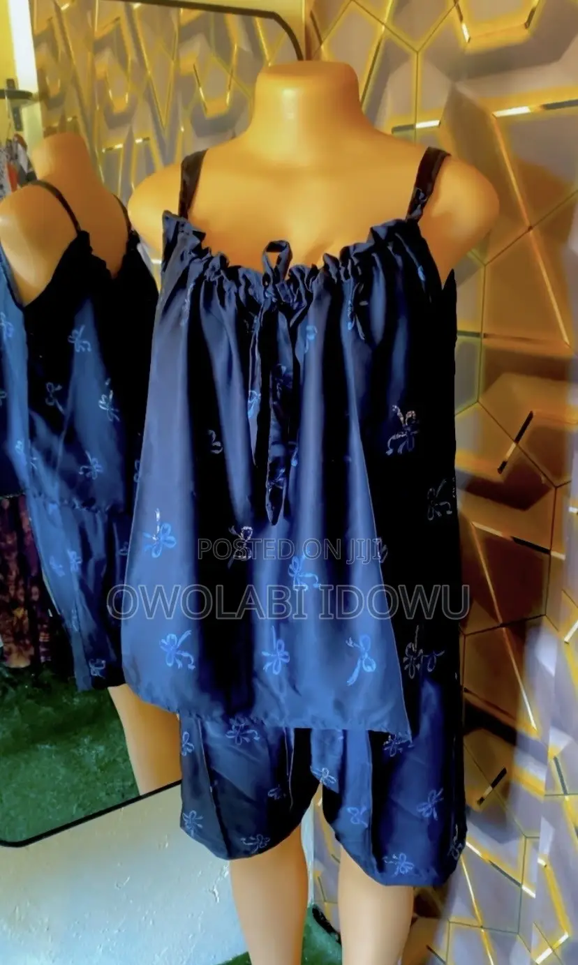 Readytowear Two Pic