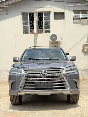 Lexus LX 570 AWD 2016 Gray