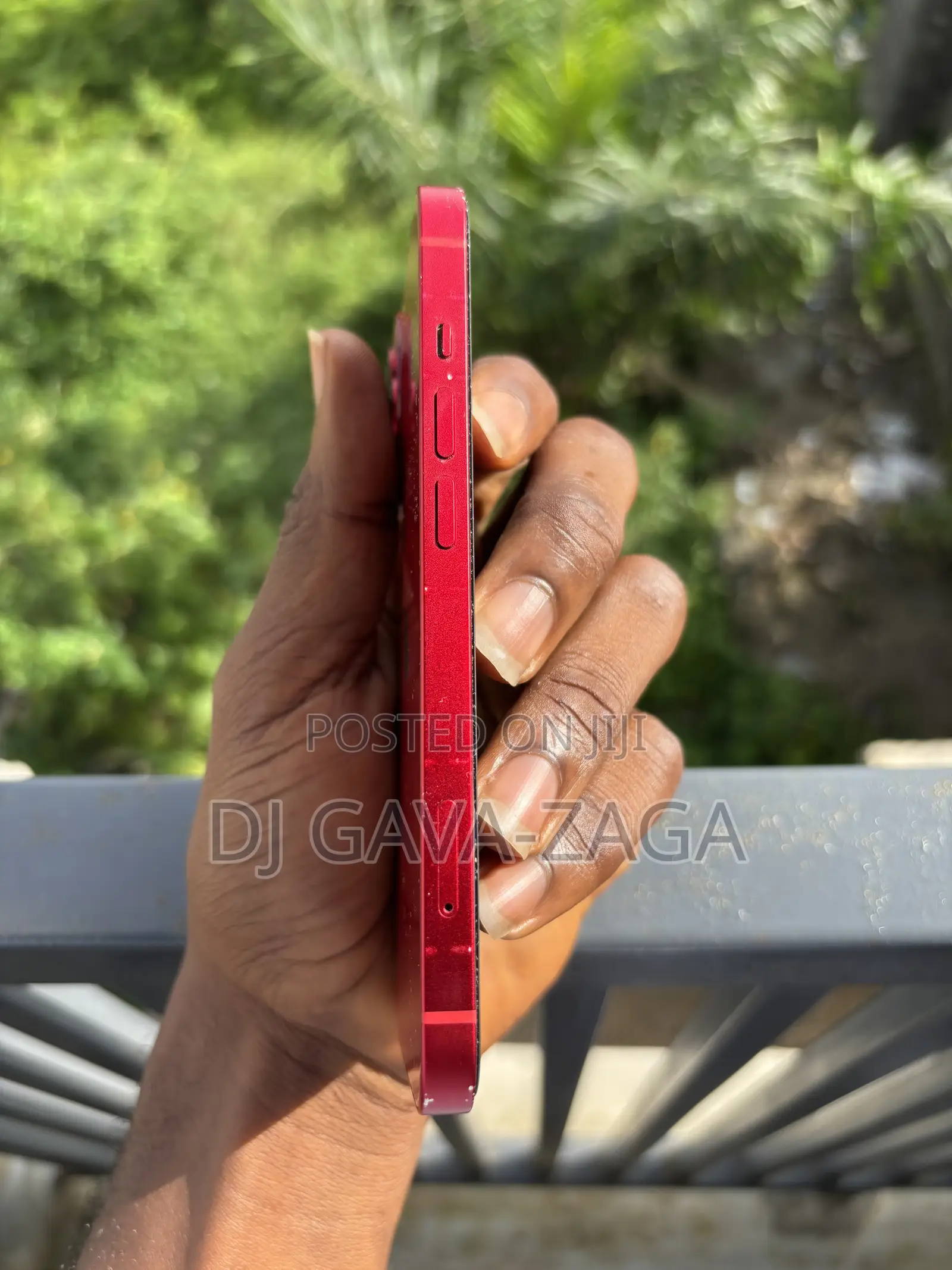 Apple iPhone 13 128 GB Red