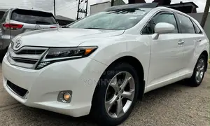 Toyota Venza V6 AWD 2010 White