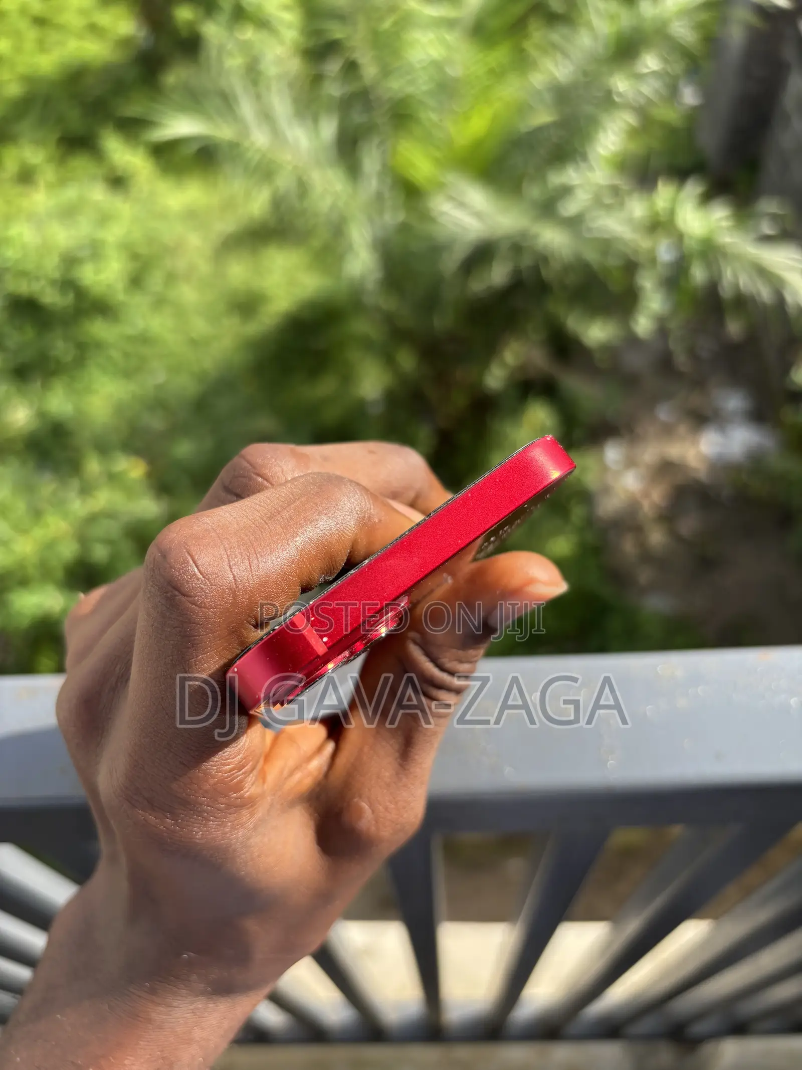 Apple iPhone 13 128 GB Red