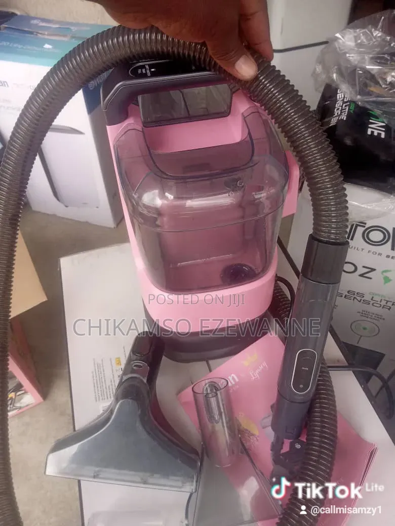 Vacuum Cleaner