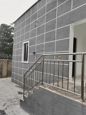 1bdrm Bungalow in Luxiar Estate Phase for rent