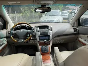 Lexus RX 330 2004 Gold