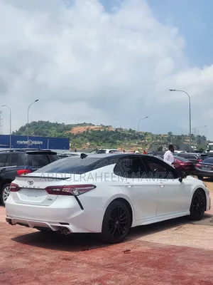 Toyota Camry 2021 White
