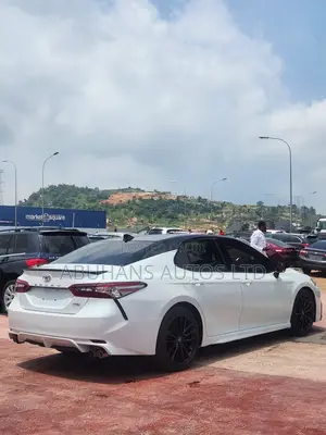 Toyota Camry 2021 White
