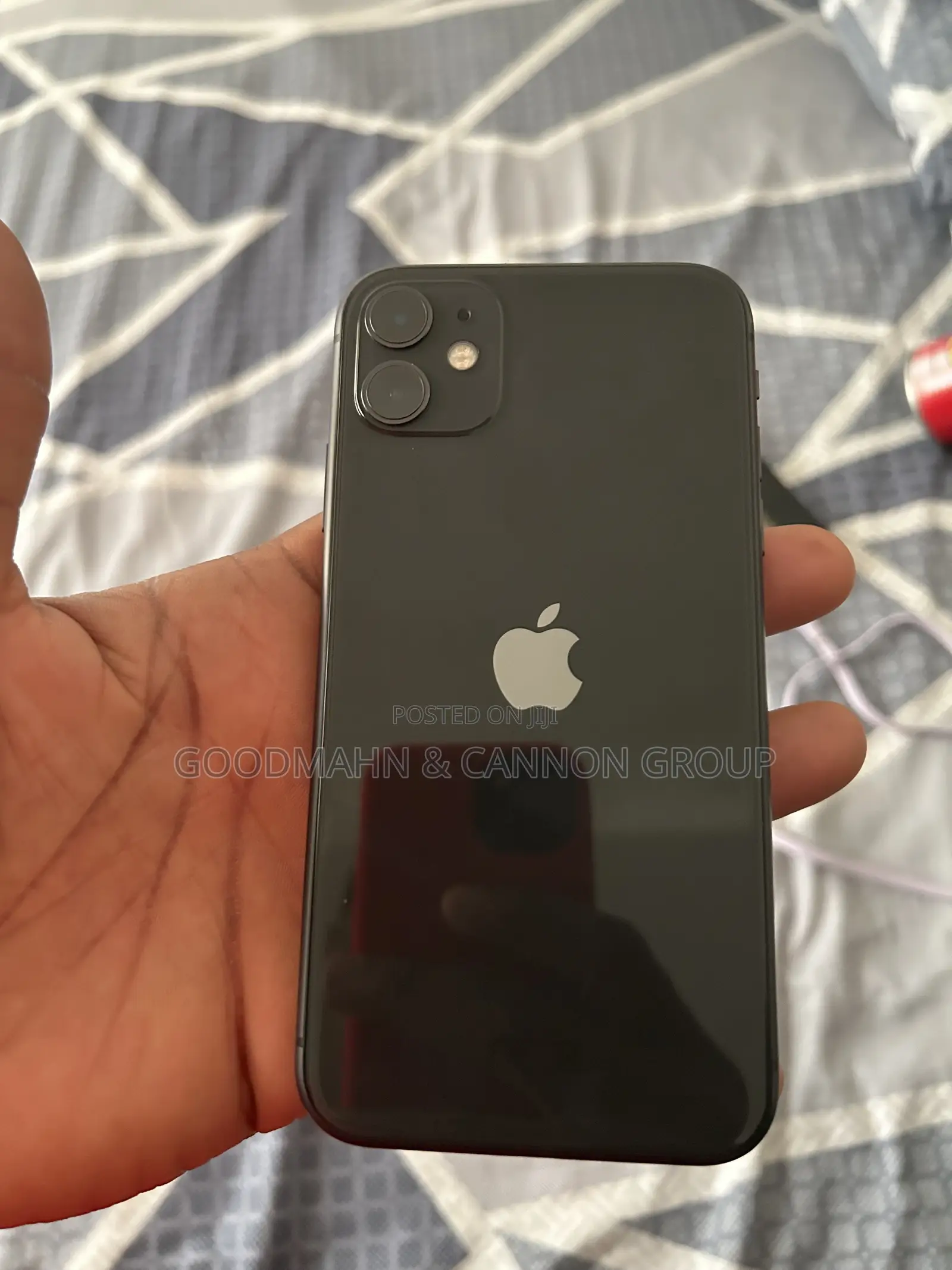 Apple iPhone 11 64 GB Black