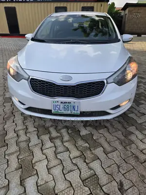 Kia Cerato 2014 White