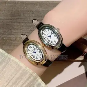 Women’s Leather Wristwatch