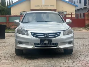 Honda Accord 2009 Silver