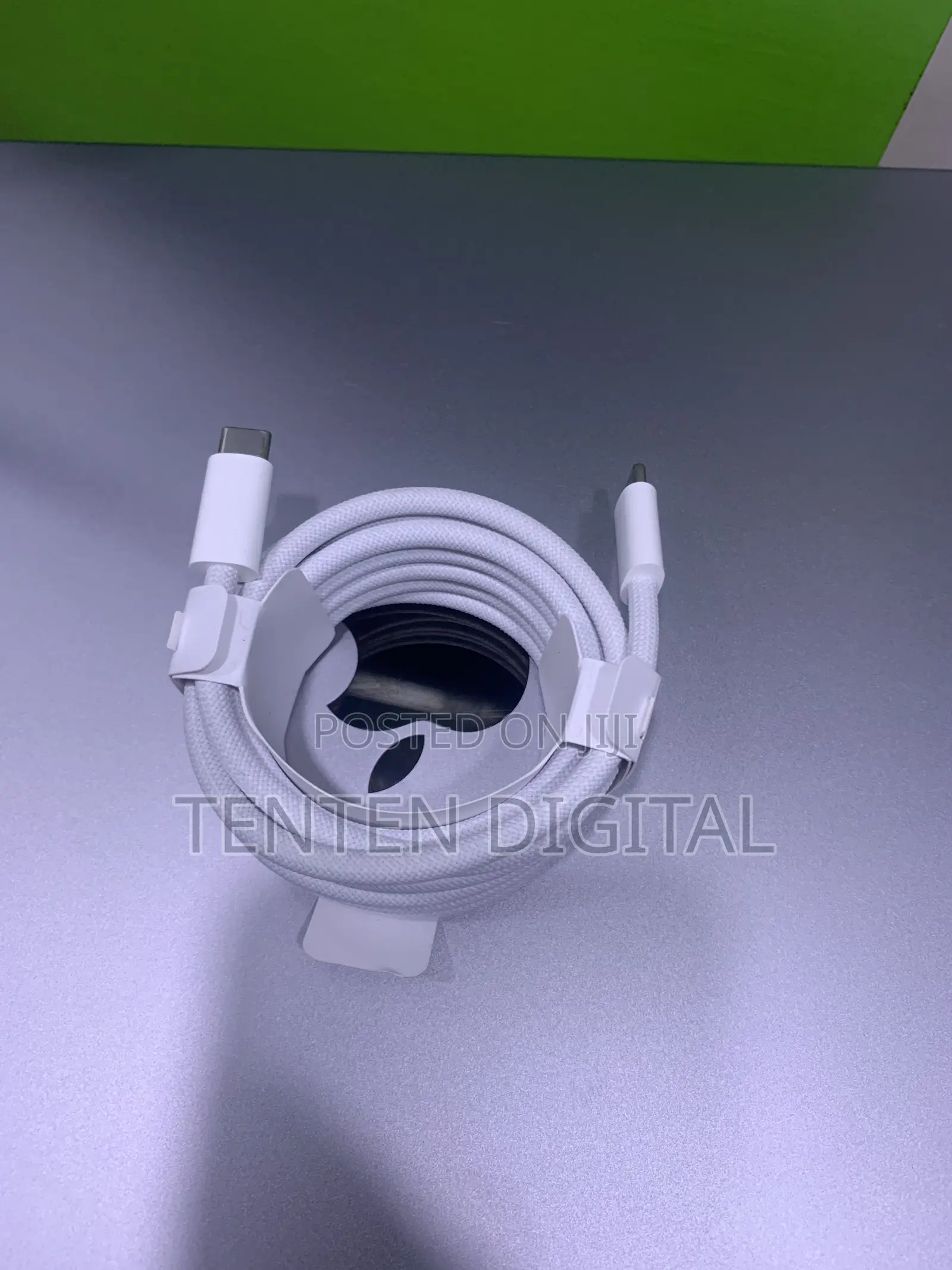 MacBook Cord