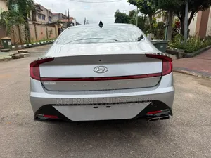 Hyundai Sonata SE 2020 Silver