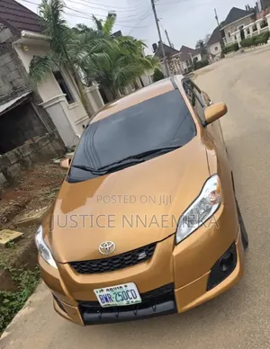 Toyota Matrix 2009 Brown