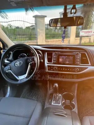Toyota Highlander 2015 Gray