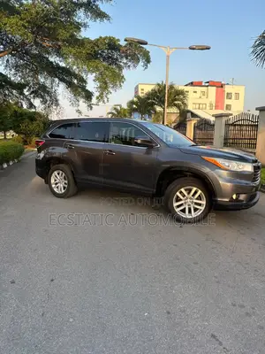 Toyota Highlander 2015 Gray