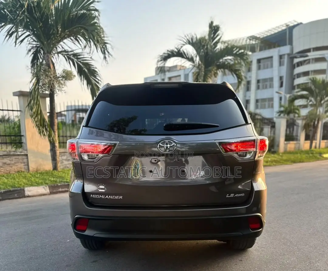 Toyota Highlander 2015 Gray