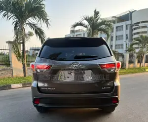 Toyota Highlander 2015 Gray