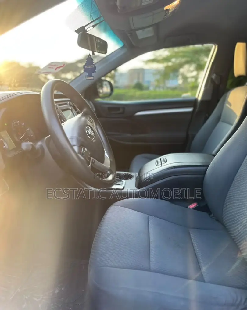 Toyota Highlander 2015 Gray