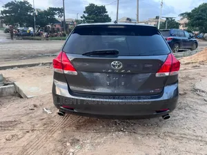 Toyota Venza 2010 Gray