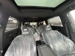 Toyota Highlander XSE 2021 Blue
