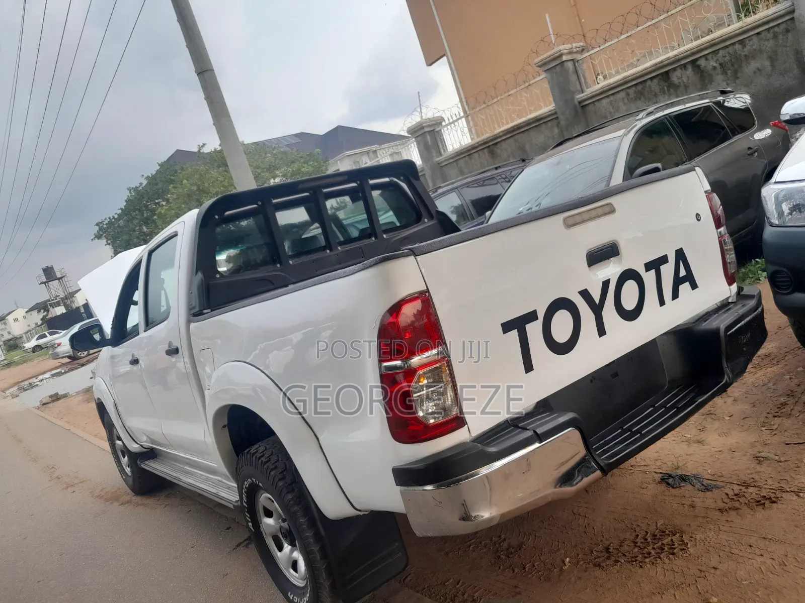 Toyota Hilux 2014 White