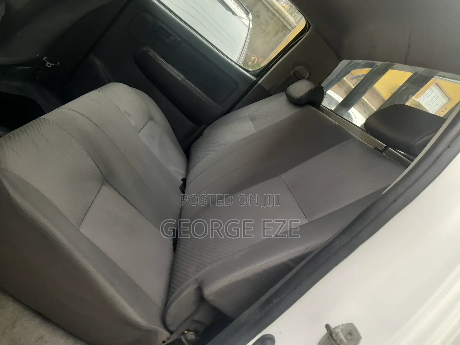 Toyota Hilux 2014 White
