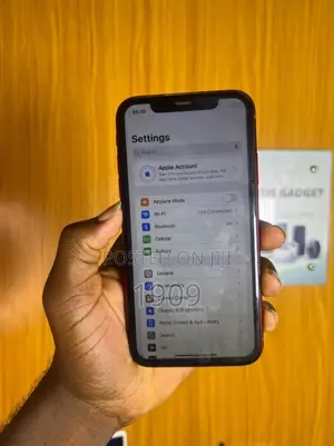 Apple iPhone XR 64 GB White