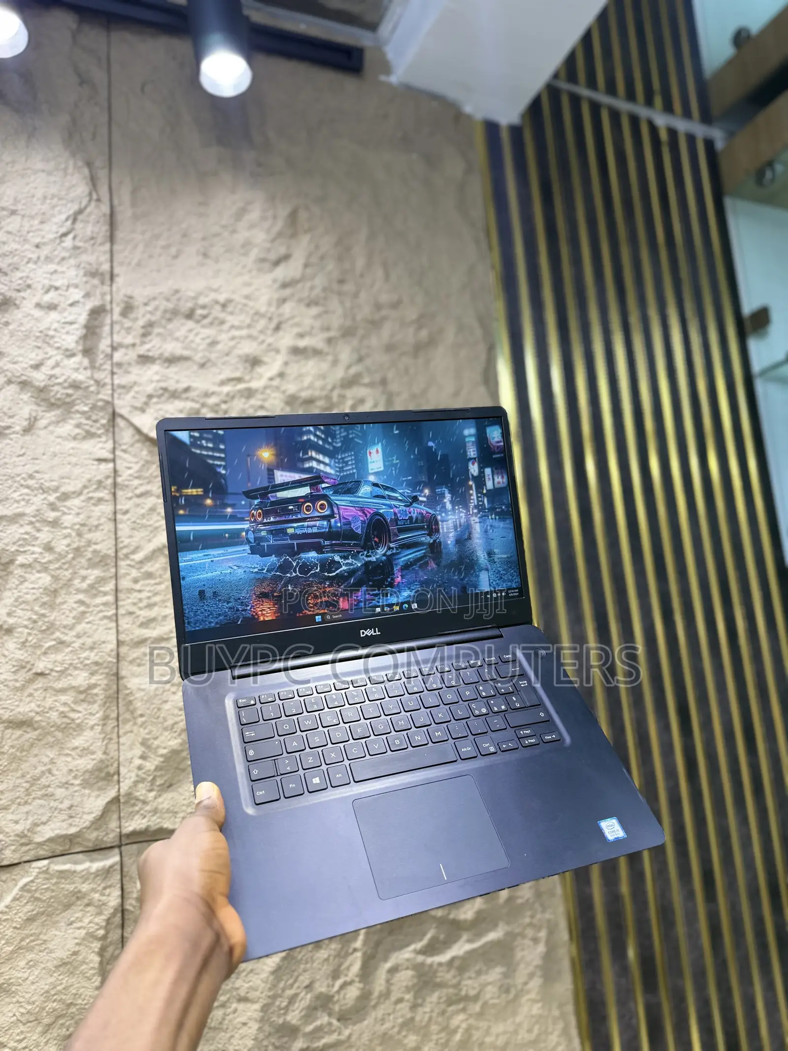 Laptop Dell Vostro 5481 8GB Intel Core i5 SSD 256GB