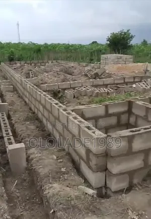 An Half Plot of Land With a 4 Bedroom Foundation on It. Its Massive.