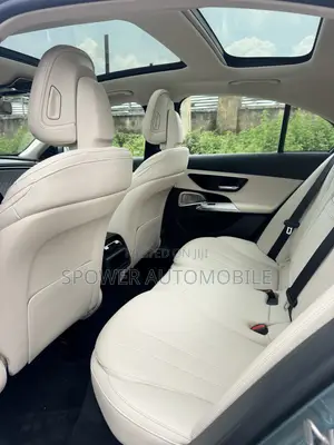 Mercedes-Benz E350 2024 Silver