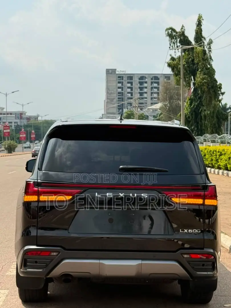 Lexus LX 2025 Black