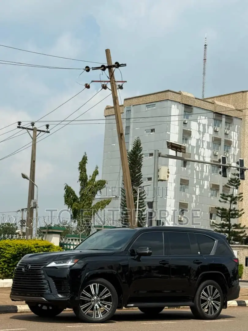 Lexus LX 2025 Black