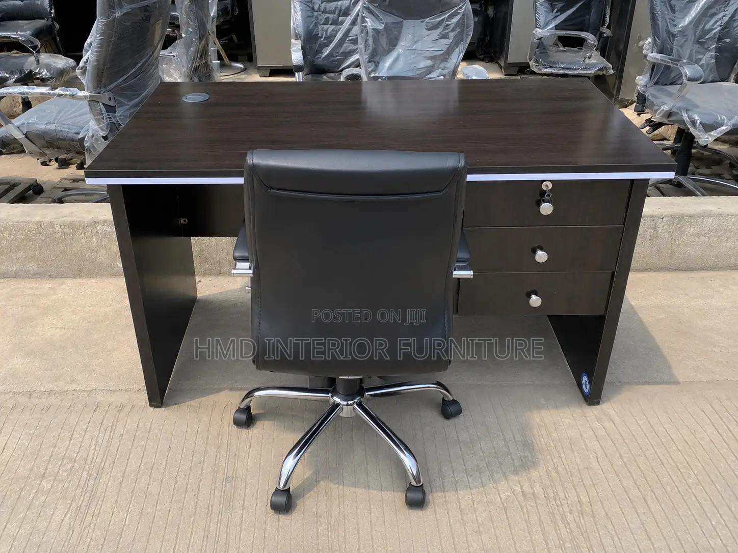 Office Table 4ft and Chairs