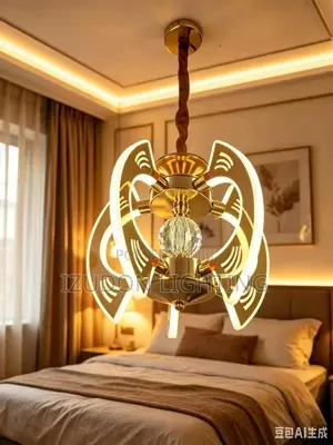Royal Candle-Style Chandelier Light